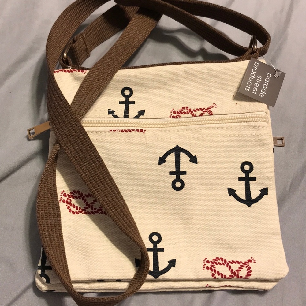 Anchor crossbody